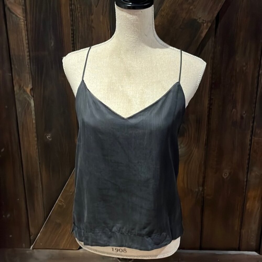 Lululemon lightweight tie back mesh detail tank top